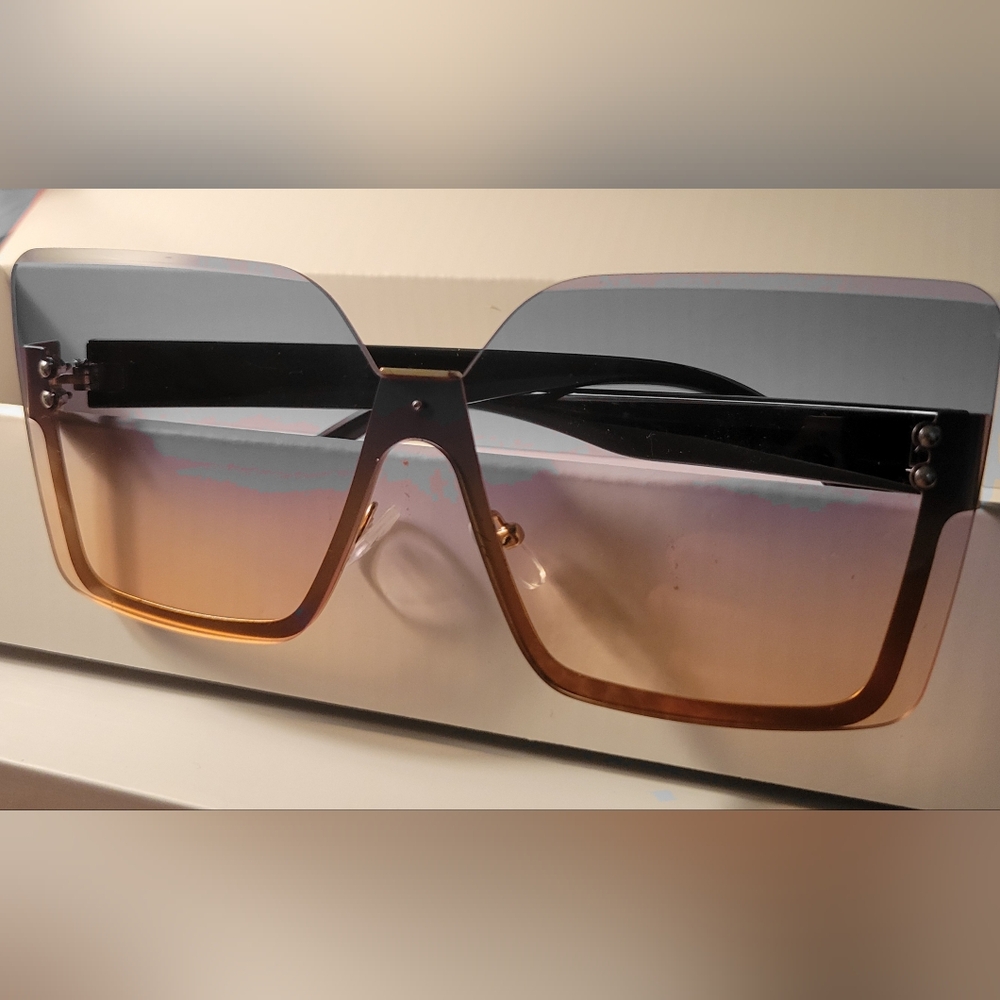 Gradient Square Sunglasses - image 2